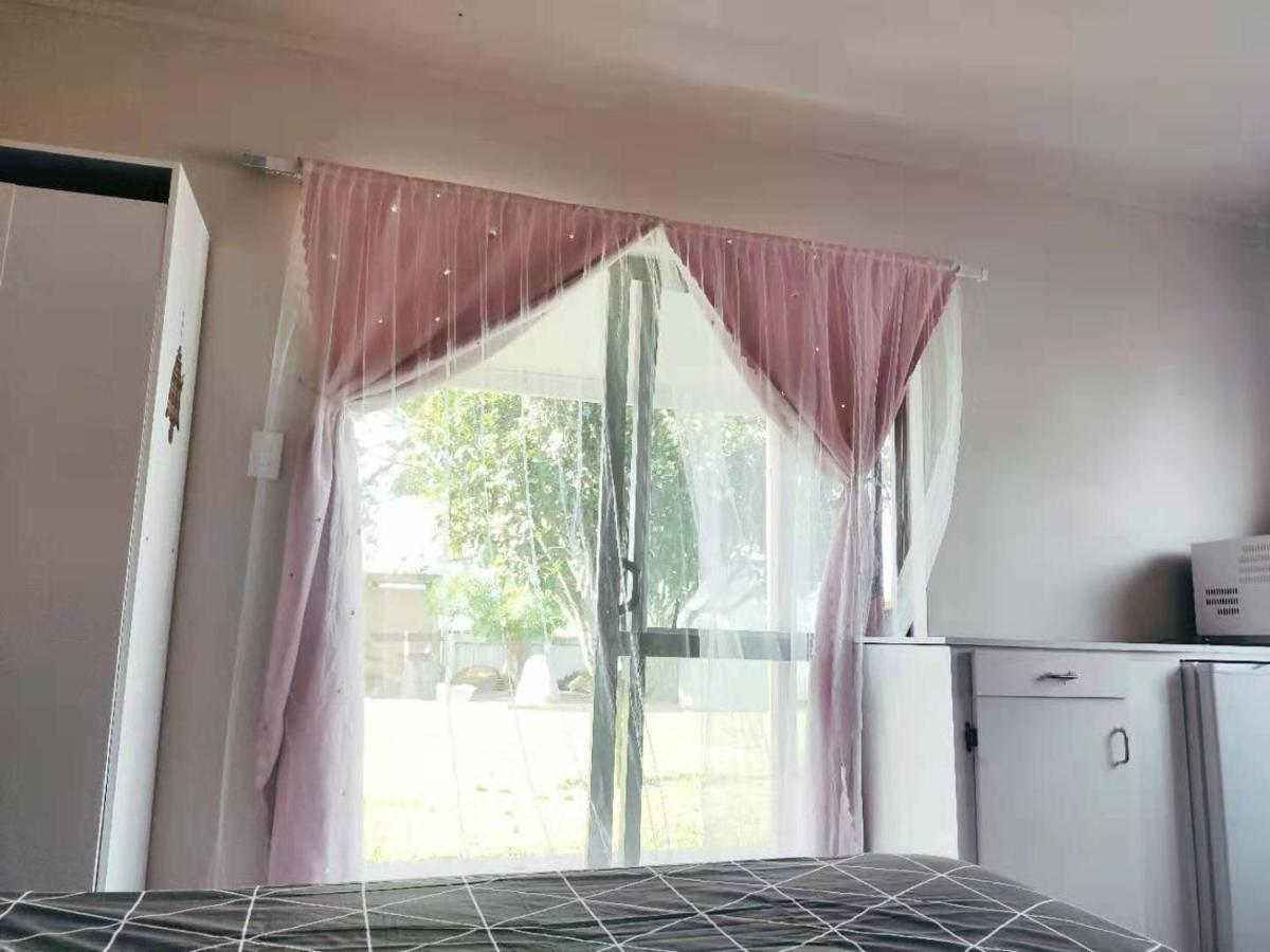 Nest With Bathroom On Brunskill Cambridge Extérieur photo